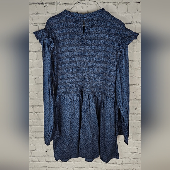 GAP | smocked long sleeve ruffle floral mini dress with pockets - Picture 6 of 10